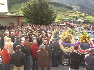 Funeral en Boal por Álvaro Rodríguez