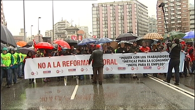 Manifestación en Gijón contra la reforma laboral