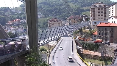 Puente colgante de Cangas del Narcea