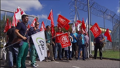 Protesta frente a la cárcel de Villabona