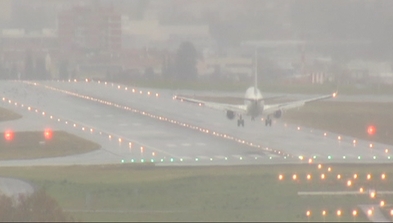 Pista de aterrizaje del Aeropuerto de Asturias