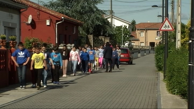 Los más pequeños aprenden a circular solos por la calle