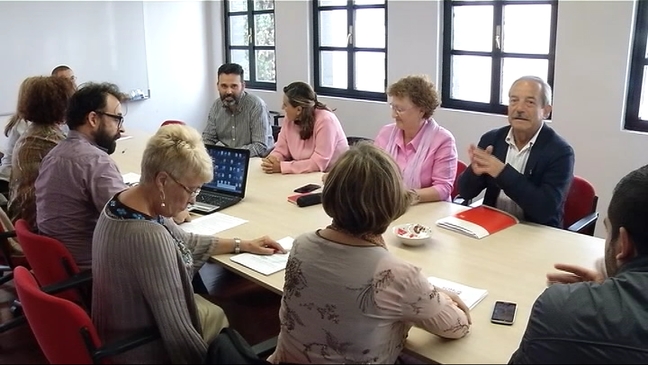 Reunión de PSOE y Somos