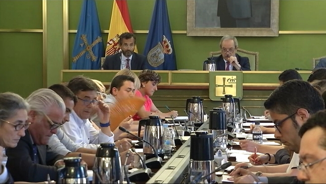 Pleno del Ayuntamiento de Oviedo 