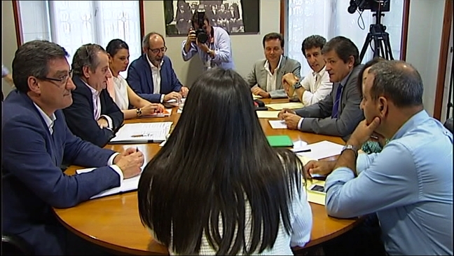 Reunión entre miembros del PSOE y Ciudadanos (última antes de la investidura)