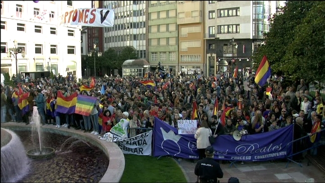 Concentración contra la celebración de los Premios Princesa de Asturias