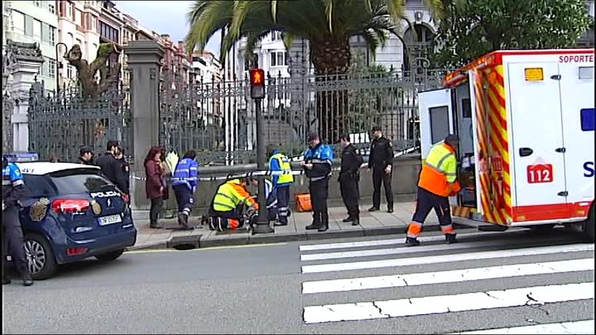 Atropello en Marqués de Santa Cruz en Oviedo 