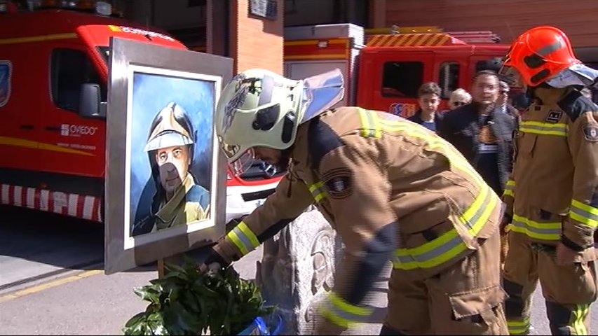 Homenaje a Eloy Palacio de sus compañeros