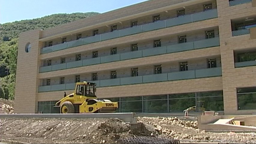 Un momento de la construcción del Montepío de la Minería