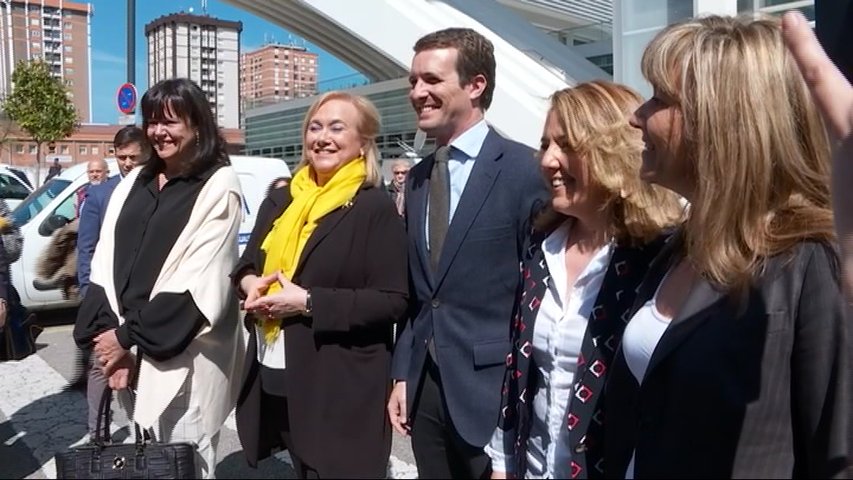 Casado arranca la campaña electoral en Oviedo