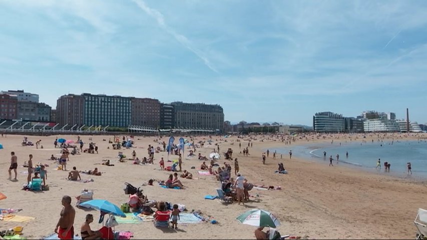 Día de playa en Asturias