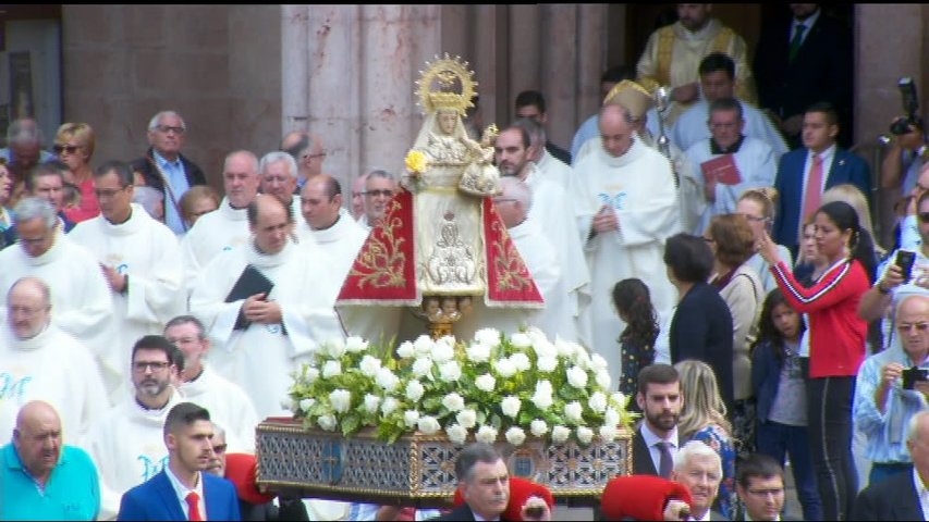 Misa del Día de Asturias en Covadonga