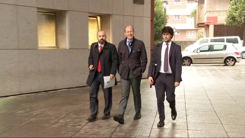 Imputados por el caso Hulla acuden a declarar a los juzgados de Oviedo