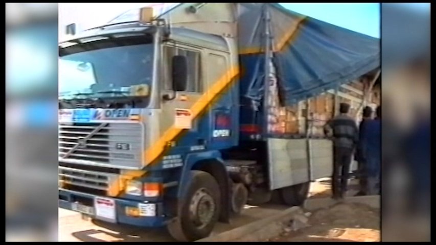 Tráiler de ayuda humanitaria enviado en 1993 a Bosnia para ayudar en la guerra de los Balcanes