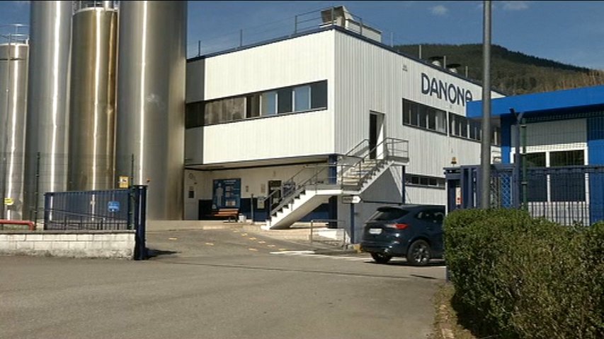 Danone se reúne con los trabajadores y con la dirección general de Industria