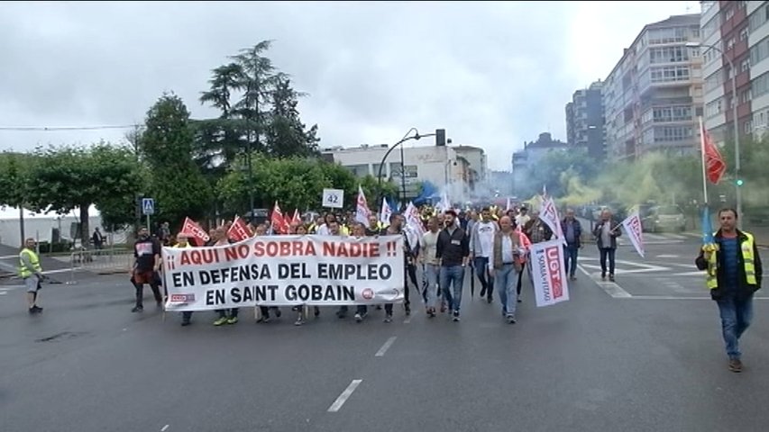 Los sindicatos de Saint-Gobain aceptan negociar el plan inversor sin el ERE