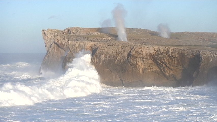 Bufones de Pría en Llanes