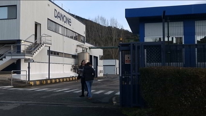 Instalaciones de la fábrica de Danone en Salas, a punto de cerrar