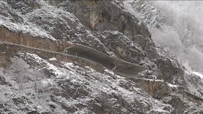 Primeras nevadas en el puerto de San Isidro