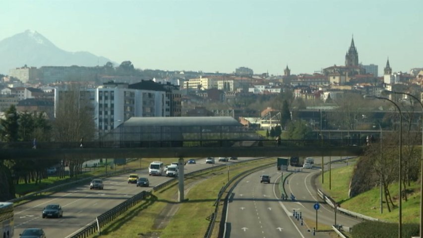 Bulevar de Santuyano, en el acceso a Oviedo