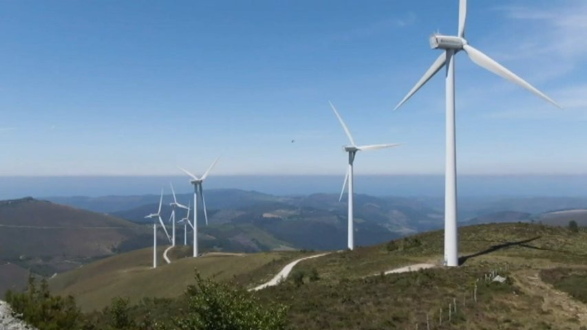 Parque eólico en el occidente asturiano