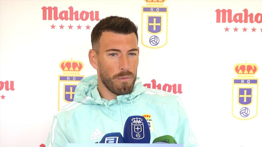 Sergi Enrich abre la puerta a la renovación con el Real Oviedo