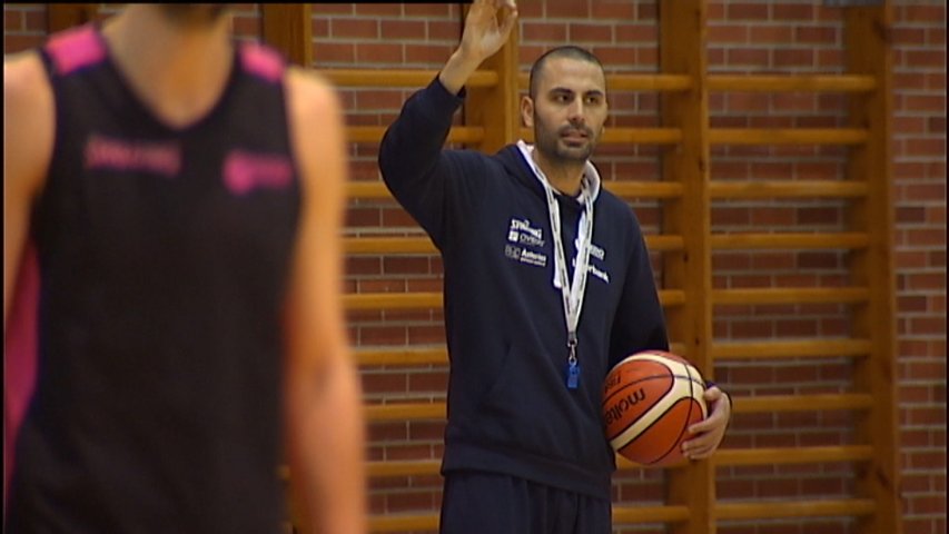 El técnico gallego Javi Rodríguez regresa al Alimerka Oviedo Baloncesto