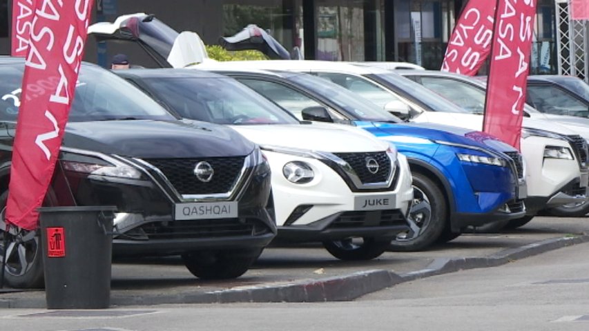 La venta de coches híbridos desplaza al diésel