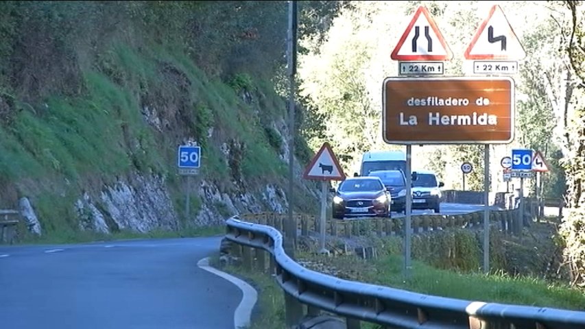 La N-621 sufrirá cortes nocturnos a su paso por el Desfiladero de la Hermida desde el lunes