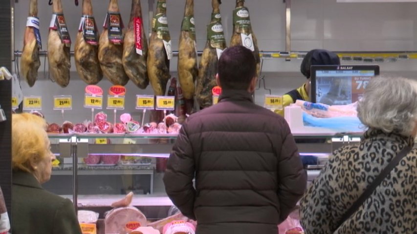 La rebaja del IVA en algunos alimentos de la cesta de la compra se mantiene hasta junio de 2024