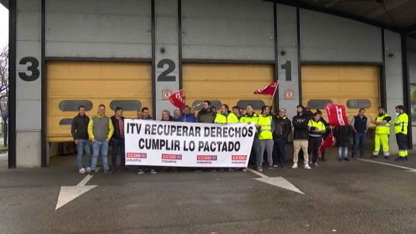 Manifestación de empleados de Itvasa en Porceyo