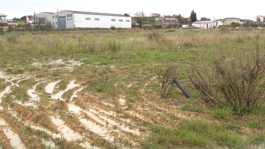 Finca donde pretende asentarse Costco en Siero