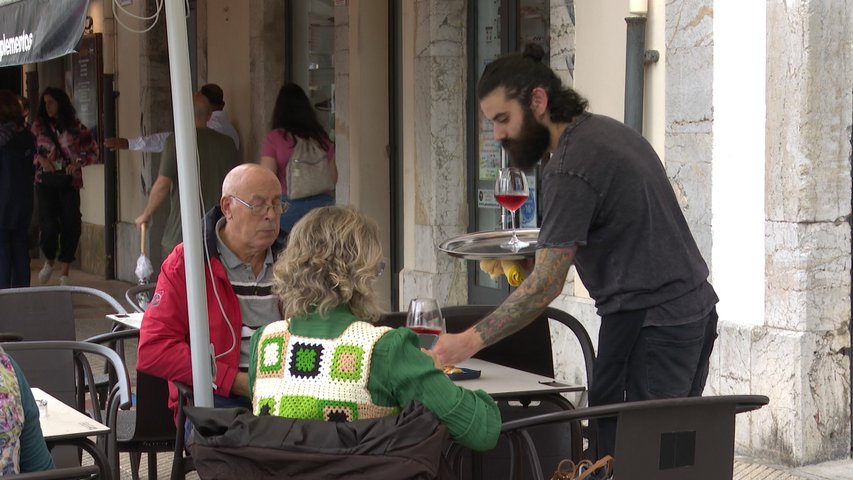 Más de la mitad de las contrataciones para Semana Santa se extenderán hasta finales de verano