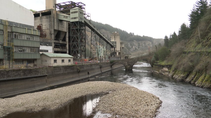 Central térmica de Soutu