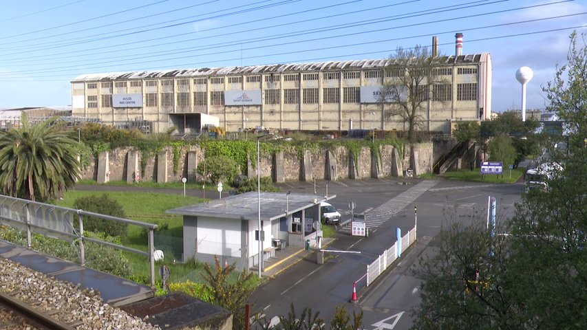 Saint-Gobain, dispuesta a reunirse con el Ministerio Industria para explicar sus planes