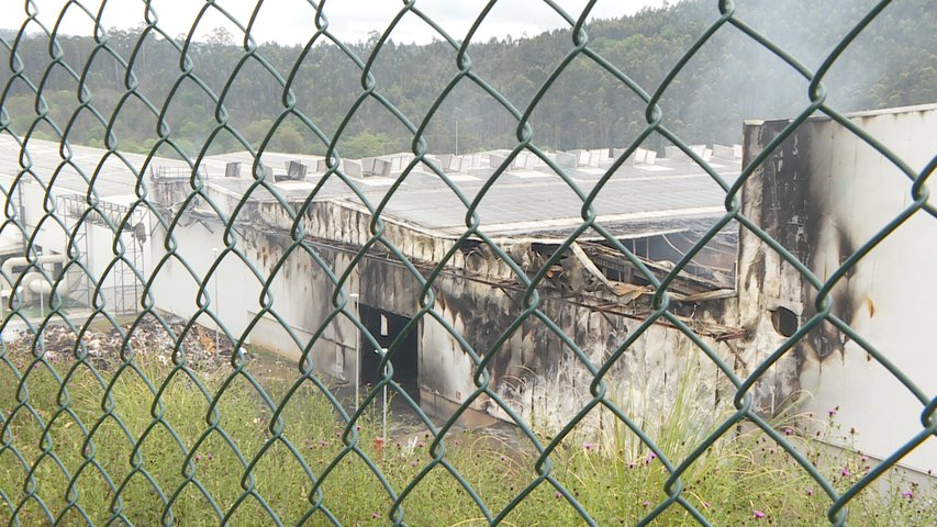 La planta de Cogersa incendiada aún no había sido recepcionada