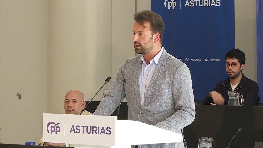 Queipo apunta que la victoria en las europeas es el preludio de su victoria en Asturias