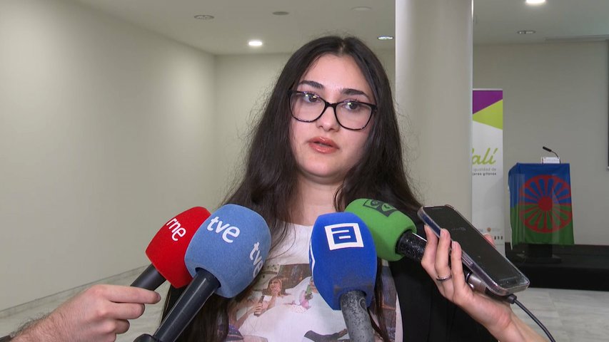 Una joven denuncia la doble discriminación que sufren las mujeres gitanas