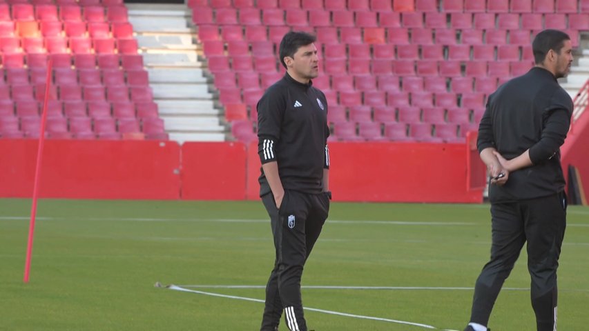 El Real Oviedo elige Alexander 'Cacique' Medina como nuevo entrenador del primer equipo