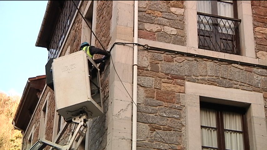 Instalación de fibra óptica en Oviedo