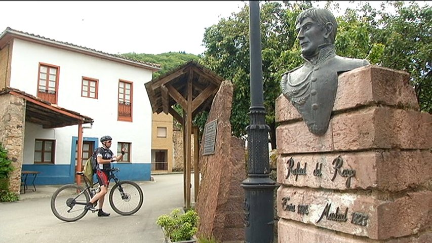 El busto del General Riego en Tuña, Lugar de Memoria Democrática