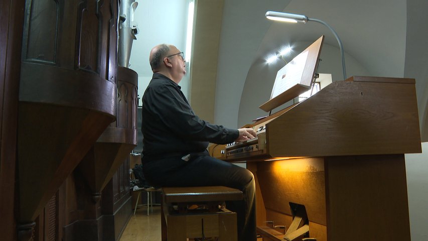 Josep Solé, organista de El Vaticano, participa en los cursos de verano de Soto del Barco