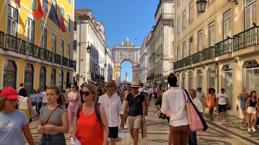 Lisboa, más cerca de un referéndum contra los pisos turísticos