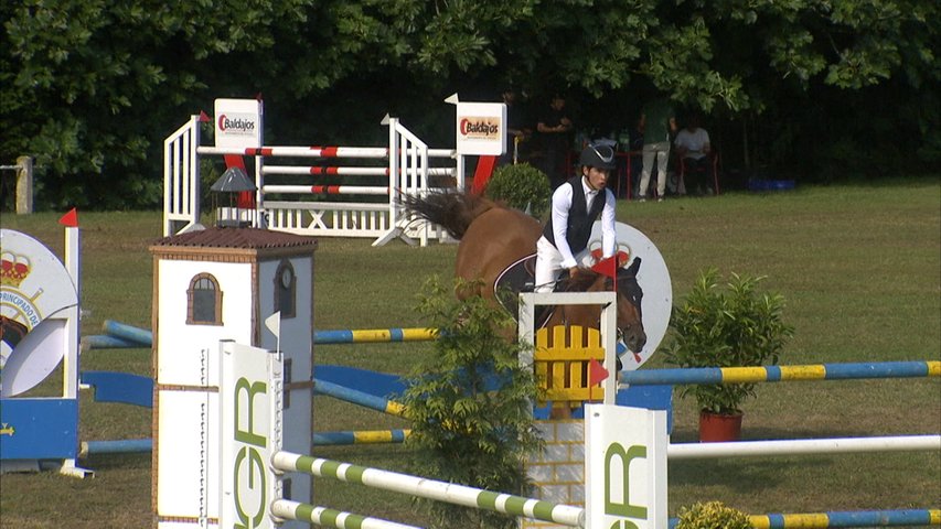 Guillermo González domina la primera jornada del Concurso Nacional de tres estrellas