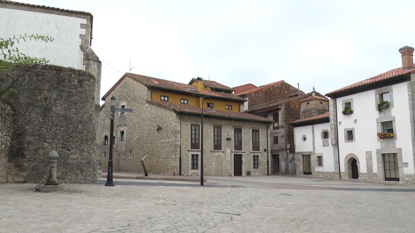 Plaza de Santa Ana en Llanes