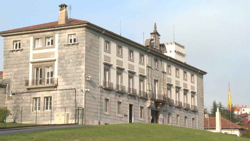 La Oficina del DNI de Oviedo se trasladará a las dependencias policiales de Buenavista