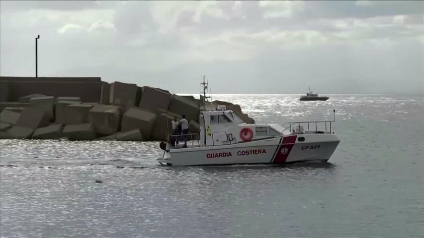 Seis desaparecidos en el naufragio de un velero en Italia