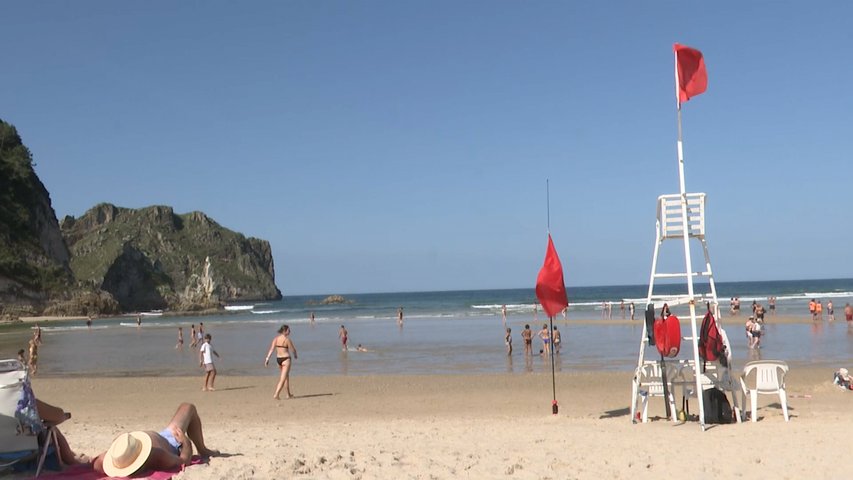 Playa de La Franca en Ribadedeva