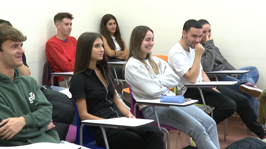 Estreno de los grados de Deporte y Criminología en la Universidad de Oviedo