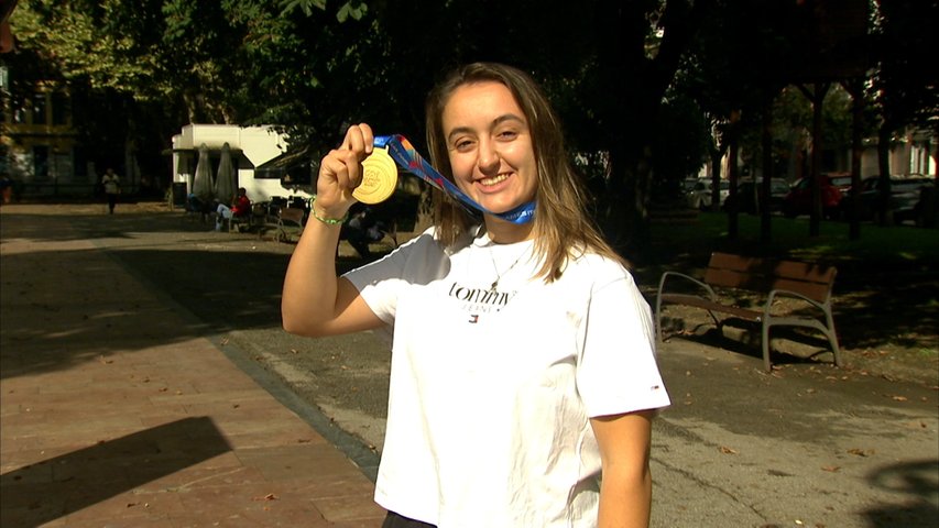 Sara Roces conquista el único oro que no tenía  